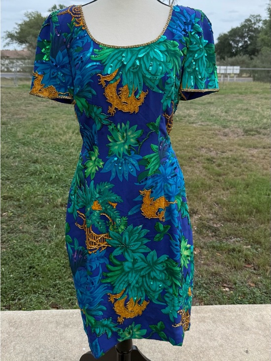 A.J. Bari Dresses & Skirts - 100% silk Tropical A.J. Bari Blue &Green Floral Party Dress with Gold Embroidery